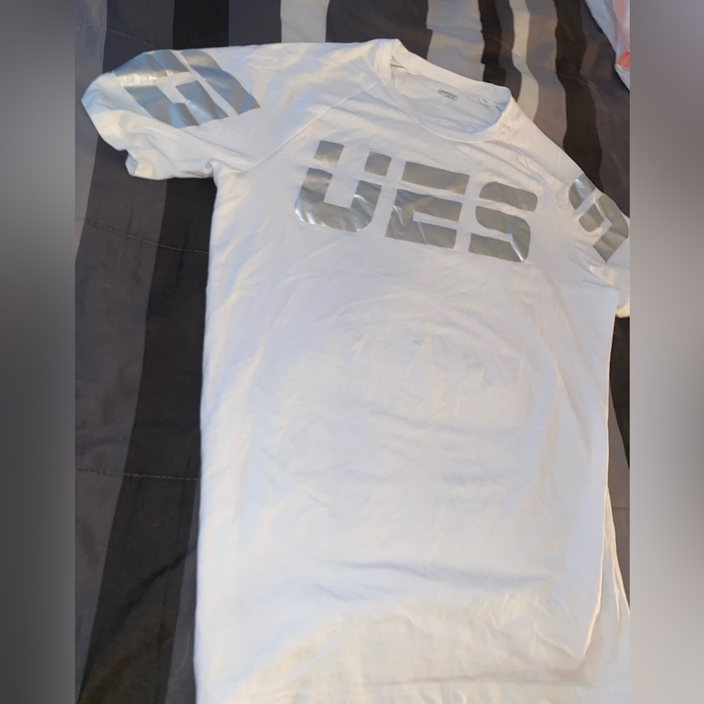 Guess Performance T Shirt